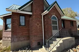 305 E 4th St, Winnemucca, NV 89445 - Photo 4