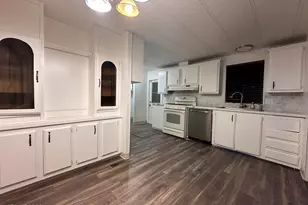 410 Parkland Way, Fernley, NV 89408 - Photo 2
