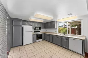 1144 O'Callaghan Ct, Sparks, NV 89434 - Photo 12