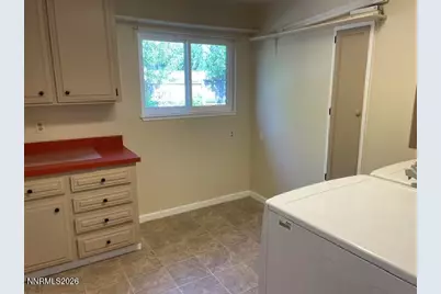 540 S Richmond Avenue, Carson City, NV 89703 - Photo 26