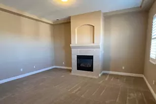 2810 Halo Dr, Sparks, NV 89436 - Photo 10