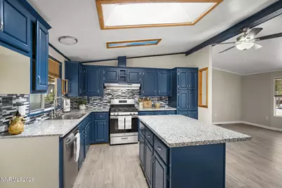 4075 Bobolink Circle, Reno, NV 89508 - Photo 2
