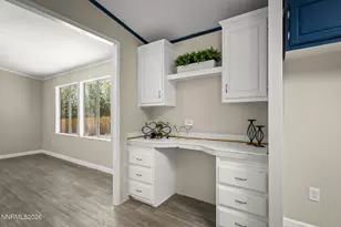 4075 Bobolink Cir, Reno, NV 89508 - Photo 8