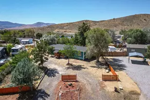 4075 Bobolink Cir, Reno, NV 89508 - Photo 28