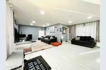 1000 Keystone Avenue, Reno, NV 89503 - Photo 1