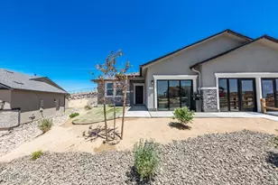 680 Rising Ridge Dr, Sun Valley, NV 89433 - Photo 2