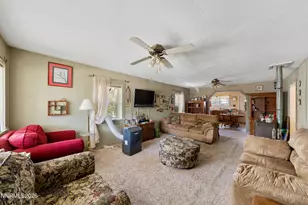 155 E 5th St, Battle Mountain, NV 89820 - Photo 8