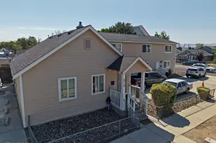 312 16th St, Sparks, NV 89431 - Photo 2