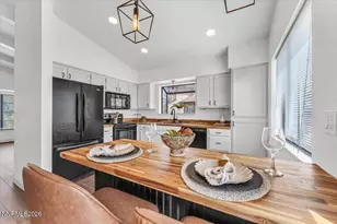 504 Pebble Ct, Dayton, NV 89403 - Photo 12