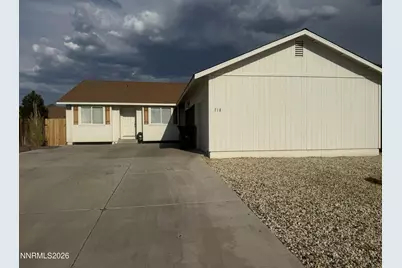 718 Hastings Way, Fernley, NV 89408 - Photo 2