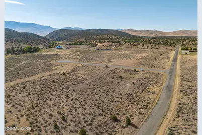 320 Veris Court, Gardnerville, NV 89410 - Photo 18