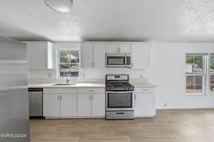 17880 Blackbird Dr, Reno, NV 89508 - Photo 16