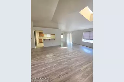991 Sunnycrest Drive, Indian Hills, NV 89705 - Photo 8