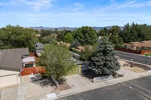 2910 Harding Cir, Reno, NV 89503 - Photo 30