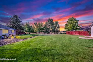 1784 Mahogany Cir, Minden, NV 89423 - Photo 4