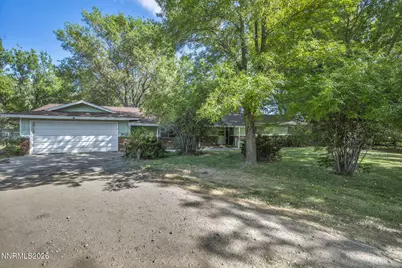 153 Wagon Circle, Reno, NV 89521 - Photo 2
