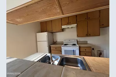 602 Pine Meadows Drive #APT 1, Sparks, NV 89431 - Photo 6