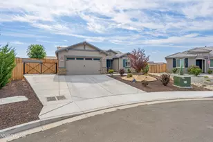 2070 Jordan Mdws Dr, Spanish Springs, NV 89441 - Photo 2