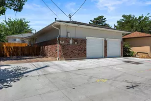 1220 Wright St, Reno, NV 89509 - Photo 10