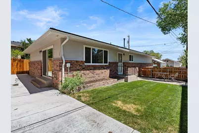 1220 Wright Street, Reno, NV 89509 - Photo 6