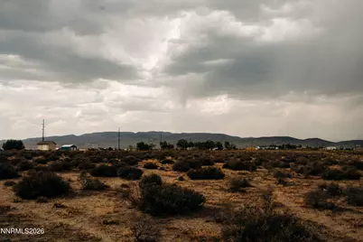 1090 E Green Avenue, Silver Springs, NV 89429 - Photo 10