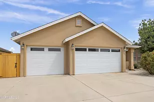 796 Divot Dr, Fernley, NV 89408 - Photo 6