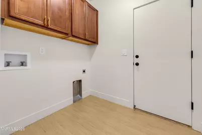 8918 Finnsech Drive, Reno, NV 89506 - Photo 30