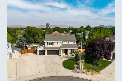 7750 Porto Court, Sparks, NV 89436 - Photo 2