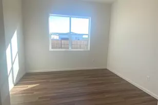7630 Navasota Dr, Sparks, NV 89436 - Photo 10