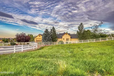 130 Juniper Hill Road, Reno, NV 89519 - Photo 4