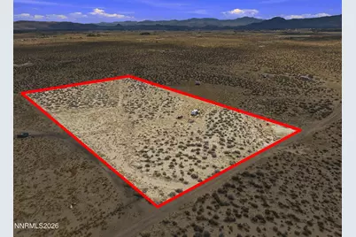 4725 E 1st Street, Silver Springs, NV 89429 - Photo 2