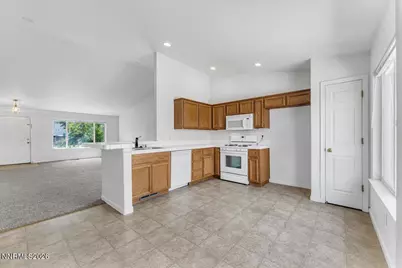 2202 Ellice Way, Fernley, NV 89408 - Photo 8