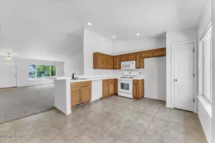 2202 Ellice Wy, Fernley, NV 89408 - Photo 8
