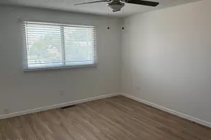580 E Huffaker Ln, Reno, NV 89511 - Photo 38