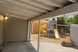 580 E Huffaker Ln, Reno, NV 89511 - Photo 24