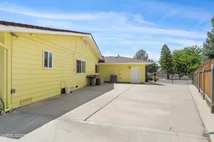 7845 N Southmoor Cir, Reno, NV 89502 - Photo 40