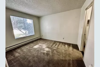3910 Clear Acre Lane #APT 41, Reno, NV 89512 - Photo 14