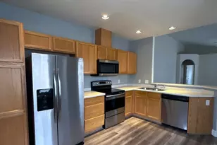 1465 Crosswater Dr, Reno, NV 89523 - Photo 2