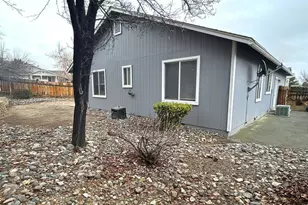 1465 Crosswater Dr, Reno, NV 89523 - Photo 12