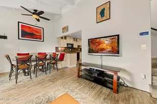 223 Ski Ct, Stateline, NV 89449 - Photo 6