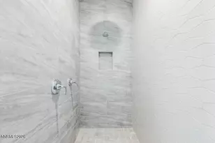 7544 Fallen Grv Ln, Sparks, NV 89436 - Photo 20
