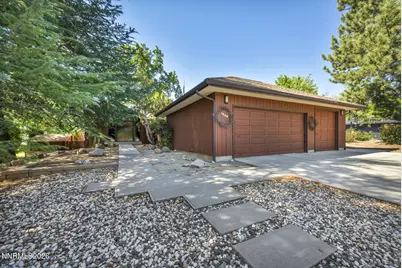 1640 Manzanita Lane, Reno, NV 89509 - Photo 8