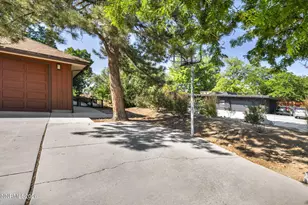 1640 Manzanita Ln, Reno, NV 89509 - Photo 6