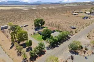 54 Locust Dr, Yerington, NV 89447 - Photo 4