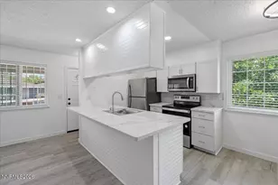 5030 Catalina Dr, Reno, NV 89502 - Photo 14