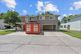 5030 Catalina Dr, Reno, NV 89502 - Photo 4