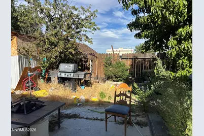 2060 S Mackenzie Circle, Sparks, NV 89431 - Photo 8