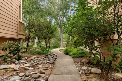 2875 Idlewild Drive #26, Reno, NV 89509 - Photo 32