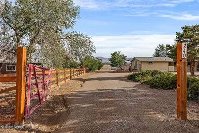 240 Wagon Wheel Way, Dayton, NV 89403 - Photo 2