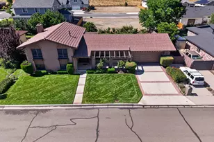 1586 Wildrose Dr, Minden, NV 89423 - Photo 48
